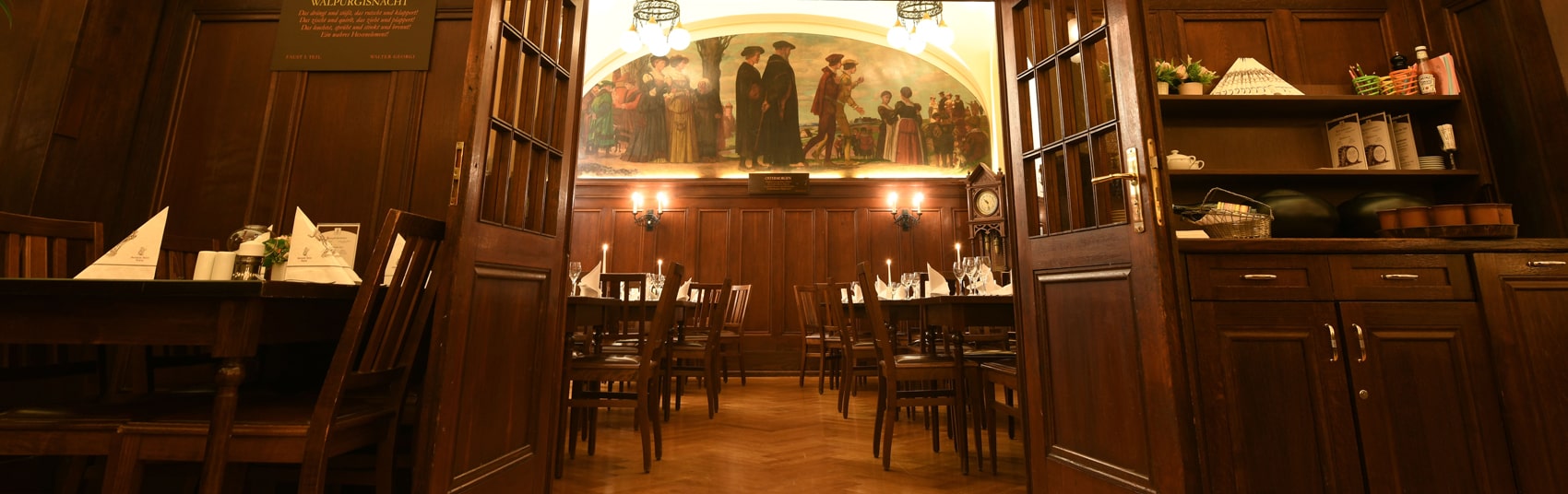 alon mit Tafelgemälde zum Osterspaziergang in Auerbachs Keller Leipzig